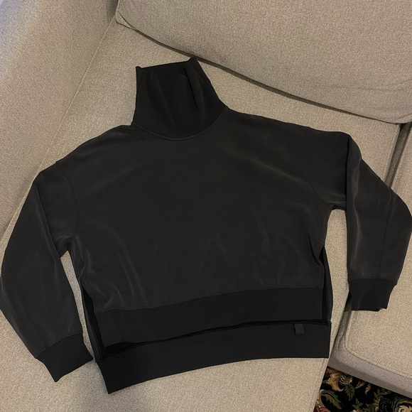 Lululemon Softstreme Turtleneck Pullover - Picture 2 of 9